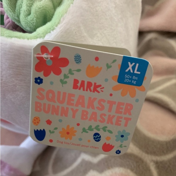 NEW XL BARK SQUEACKSTERS BUNNY BASKET.❤️DON’T FORGET YOUR PUP’S EASTER BASKET❣️ - Picture 6 of 11
